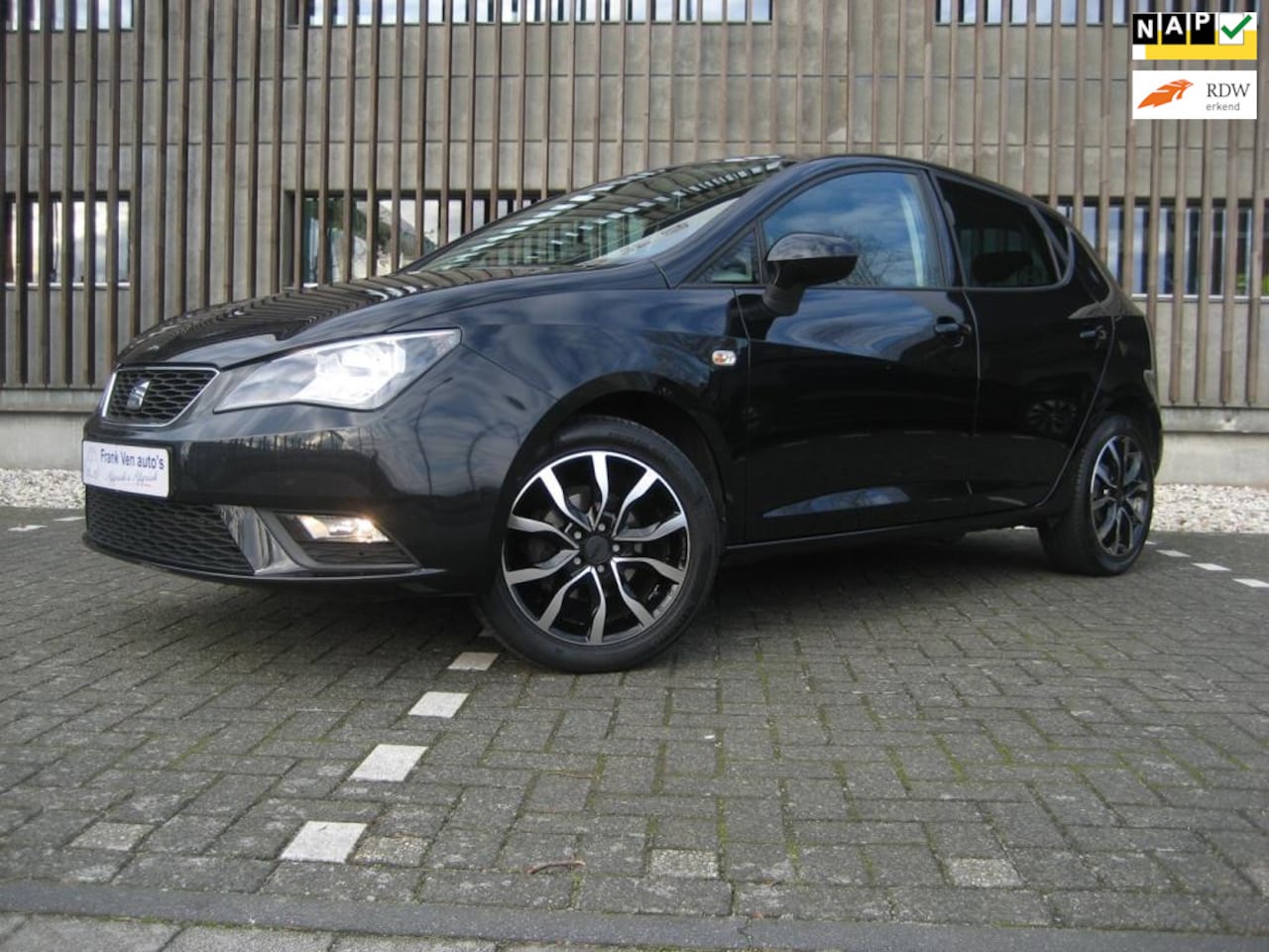 Seat Ibiza - 1.2 TSI FR/5dr/AIRCO/NAVI/PARKEERSENSOR/bluetooth/16inch LM-velgen/ORIGINEEL NL met NAP/in - AutoWereld.nl