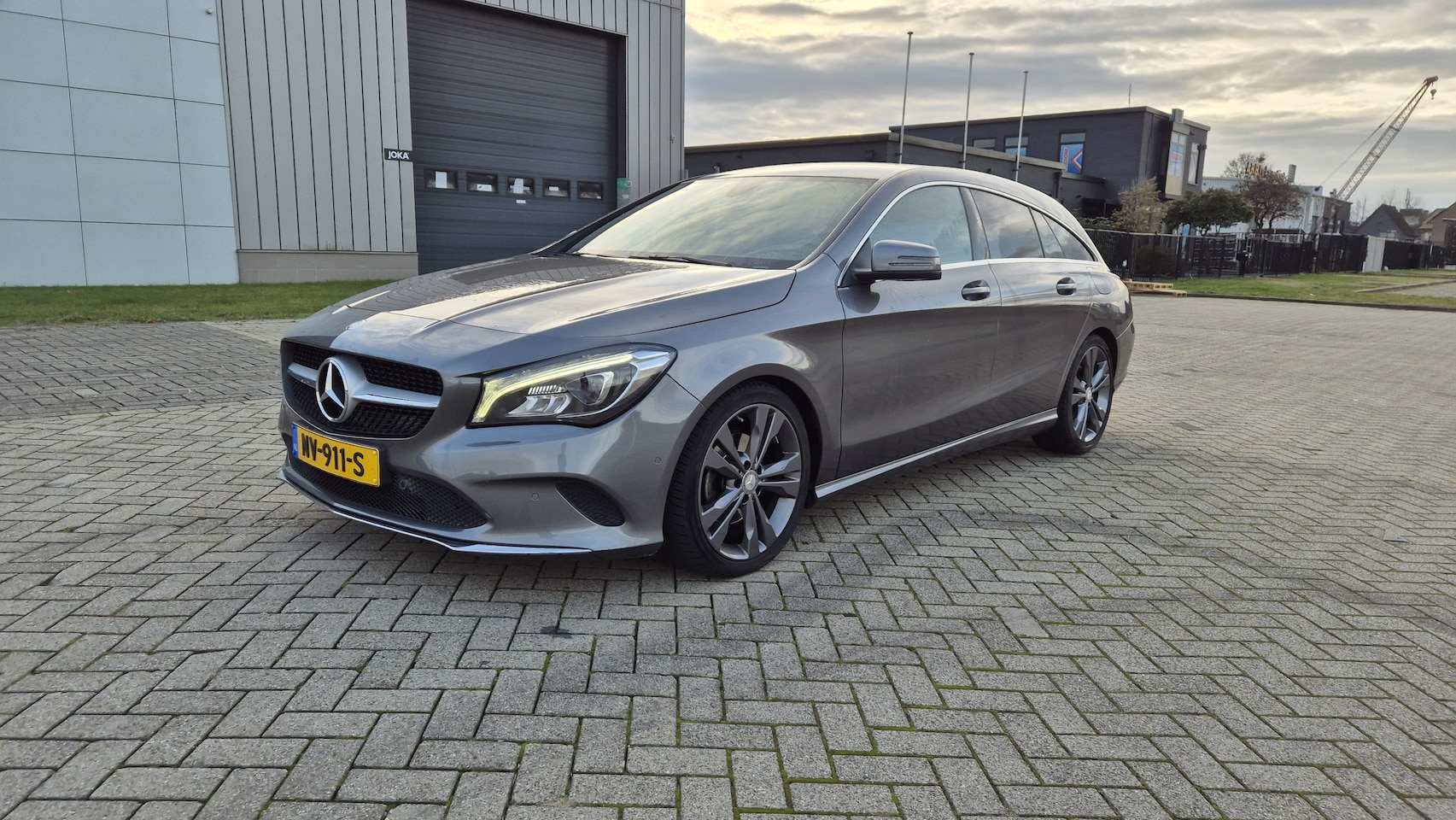 Mercedes-Benz CLA-klasse Shooting Brake - 180 Business Solution - AutoWereld.nl