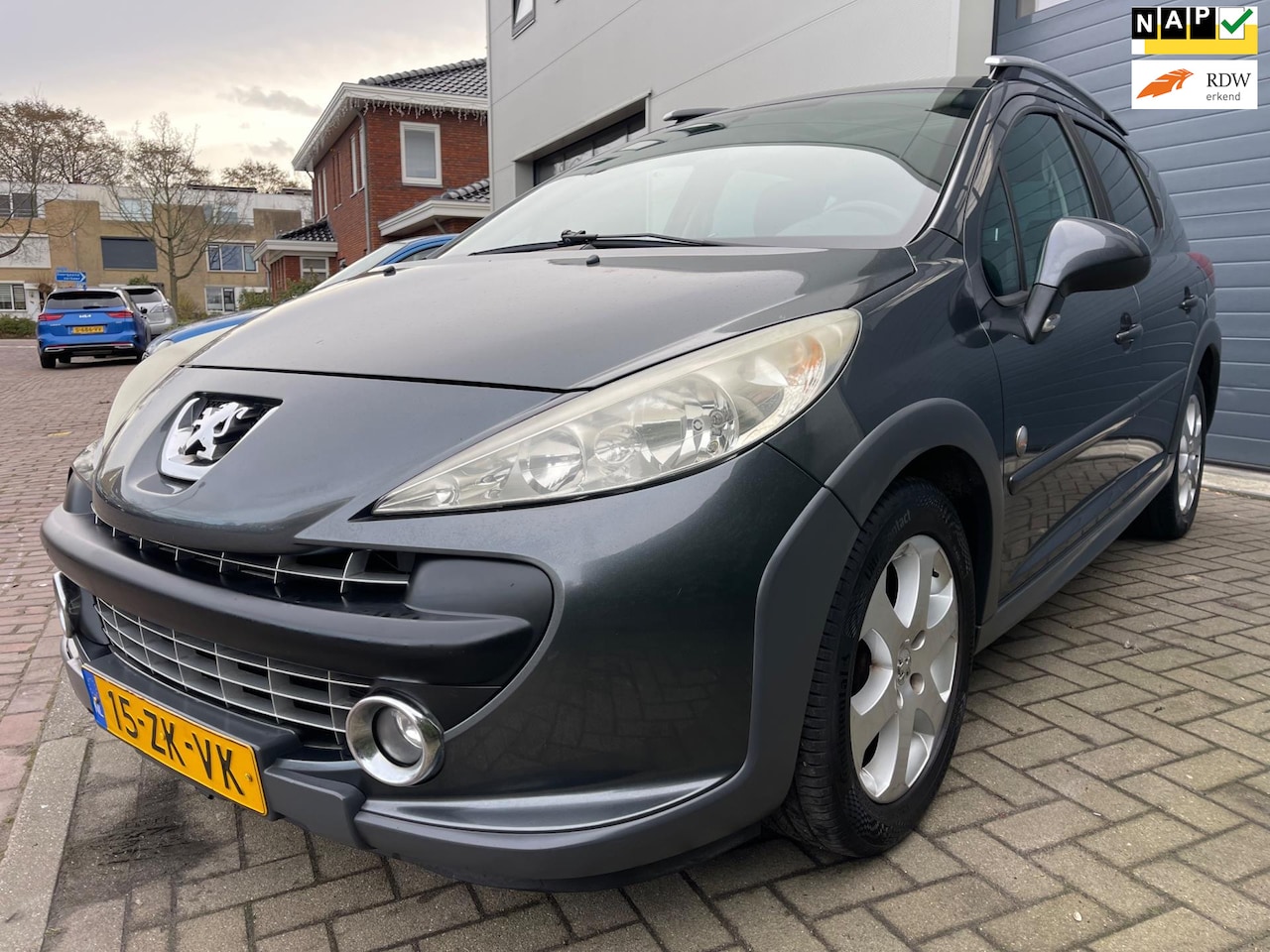 Peugeot 207 SW Outdoor - 1.6 VTi XS/Airco/Panorama dak/Cruise-c/Leser/zie schade - AutoWereld.nl