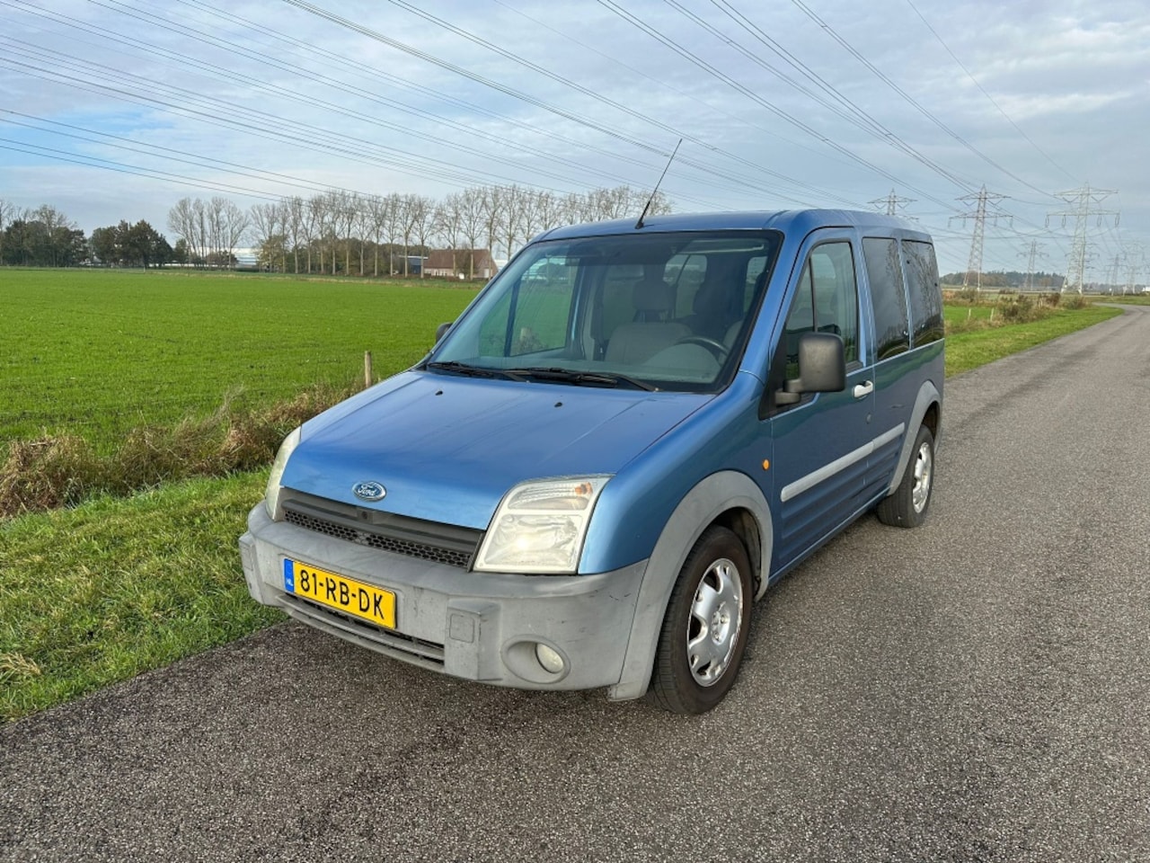 Ford Tourneo Connect - 1.8-16V SWB Futura AIRCO / NAP ! - AutoWereld.nl