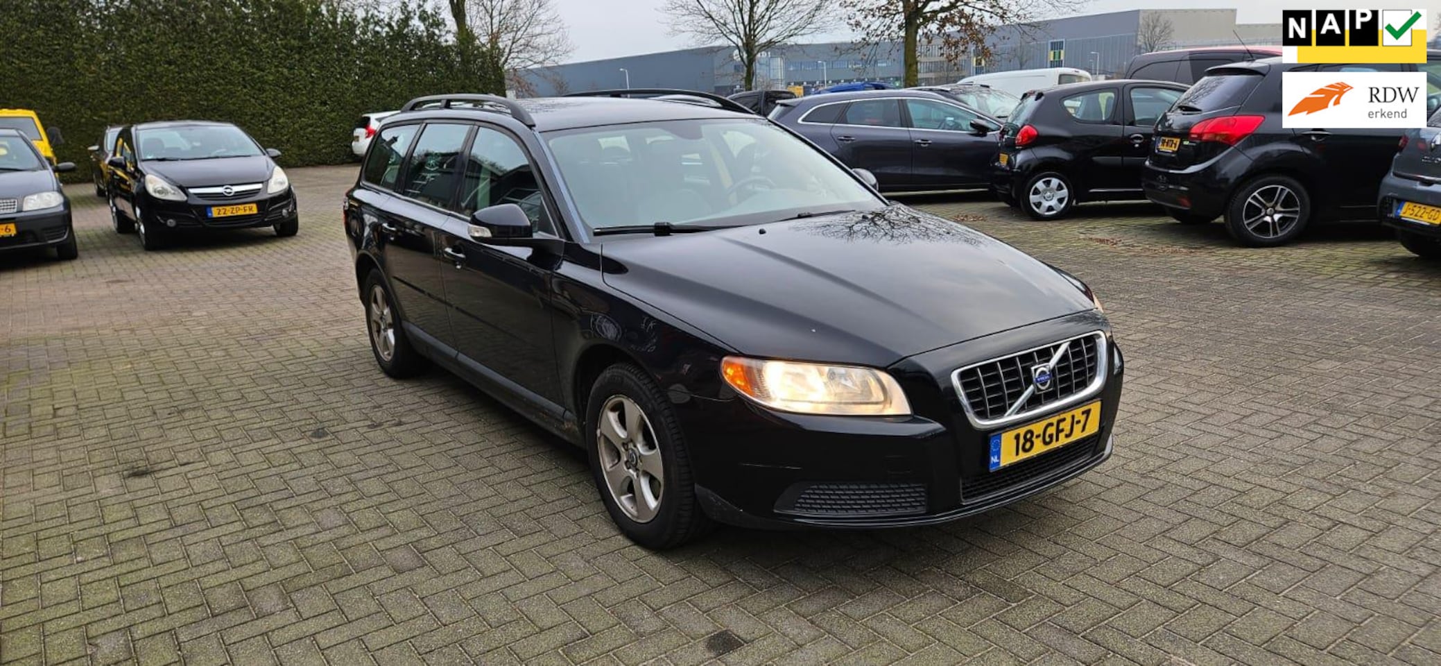 Volvo V70 - 2.0 dealer onderhouden - AutoWereld.nl