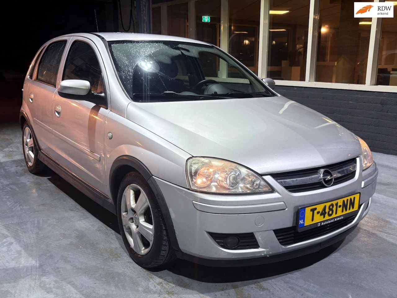 Opel Corsa - 1.0-12V Essentia 1.0-12V Essentia - AutoWereld.nl