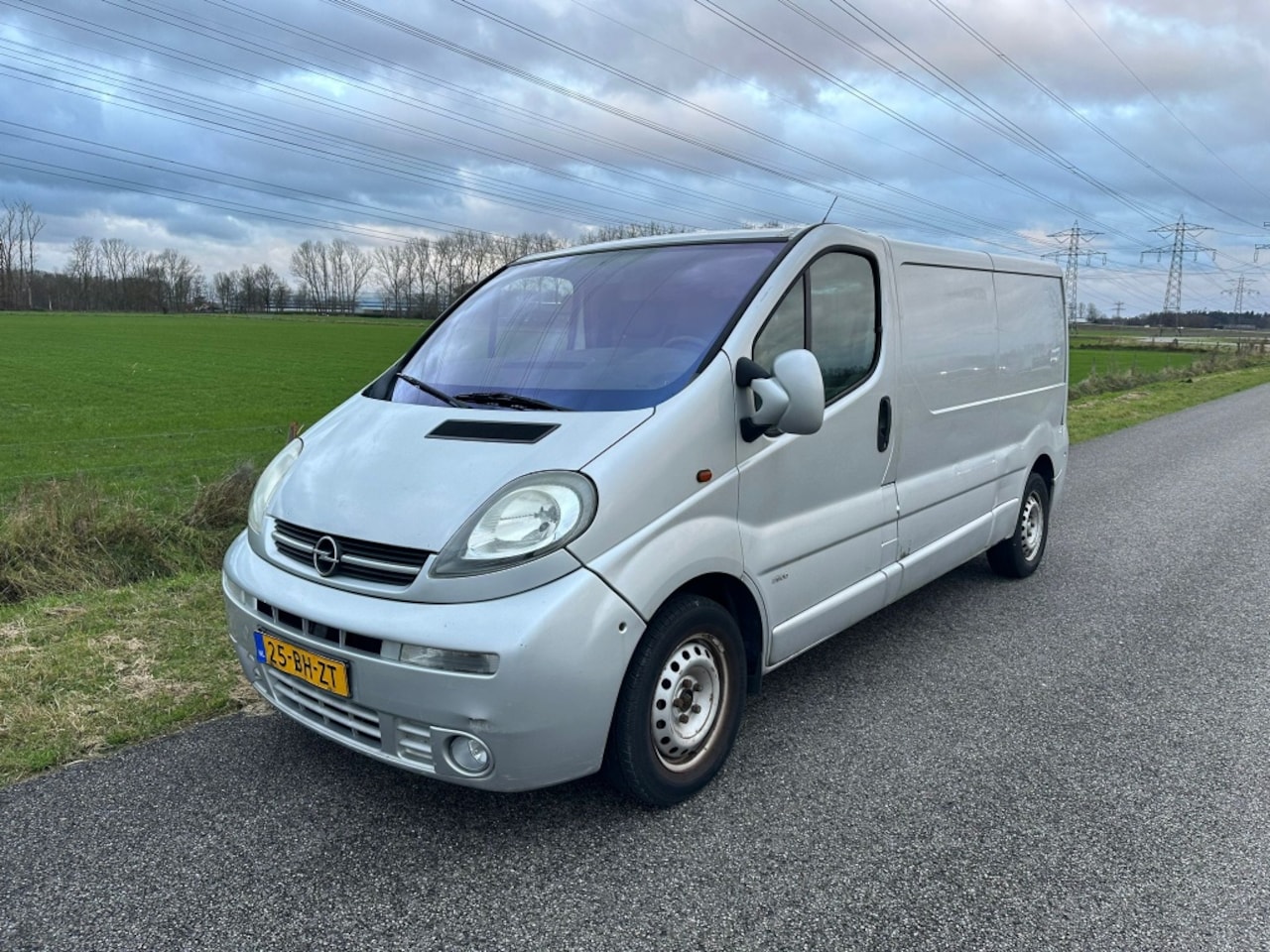 Opel Vivaro - 1.9 DTI L2H1 AIRCO ! - AutoWereld.nl