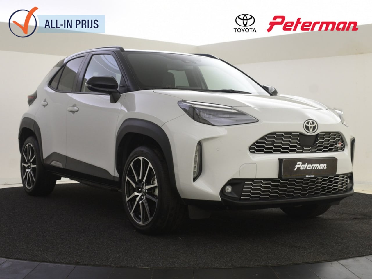 Toyota Yaris Cross - 1.5 Hybrid GR Sport | BSM | HUD | Stuur en Stoelverwarming | PDC - AutoWereld.nl