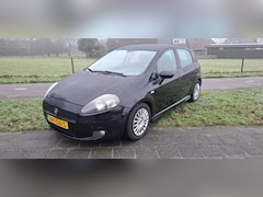 Fiat Grande Punto - 1.4-16V Dynamic