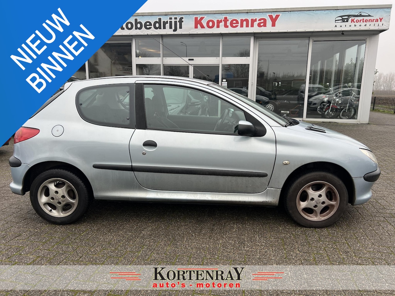 Peugeot 206 - 1.4 One-line inruil koopje, nette Peugeot 206 met NAP,nw all wether banden,tank half vol!! - AutoWereld.nl