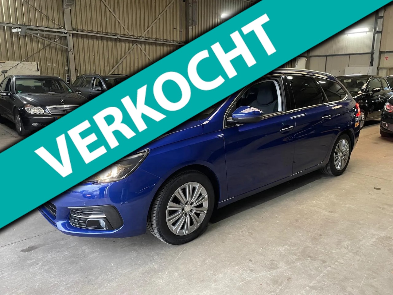 Peugeot 308 - 1.2 PureTech Blue Lease Premium |automaat| - AutoWereld.nl