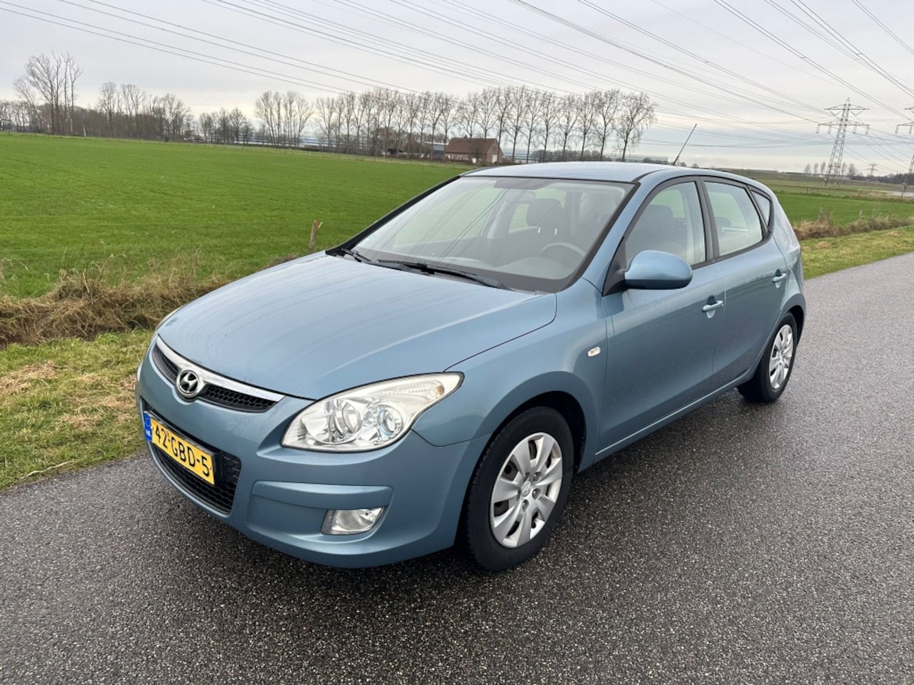 Hyundai i30 - 1.6i Dynamic AIRCO / NAP ! - AutoWereld.nl