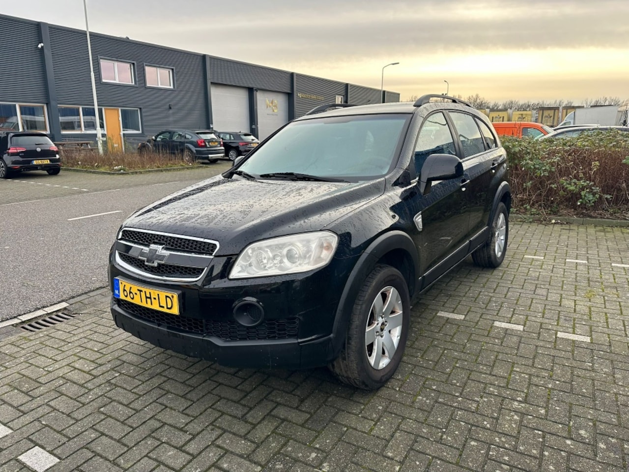 Chevrolet Captiva - 2.4i Style 2WD ONDERHOUDSBOEKJE / 7 PERSOONS / NAP ! - AutoWereld.nl