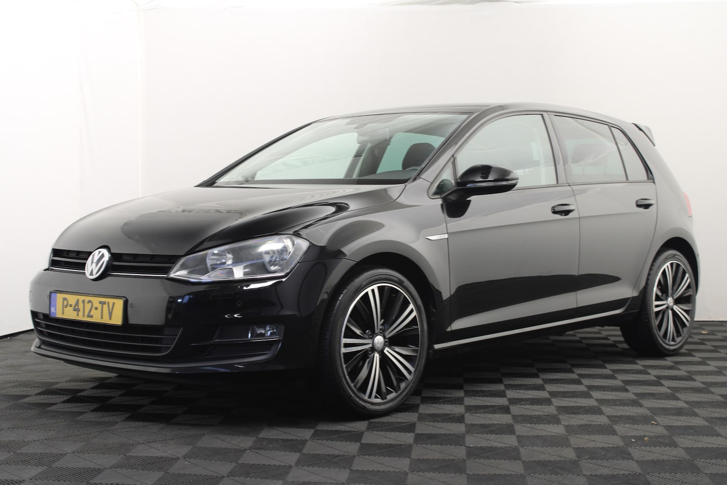 Volkswagen Golf - 1.2 TSI CUP Edition |Navi|Stoelverwarming| - AutoWereld.nl