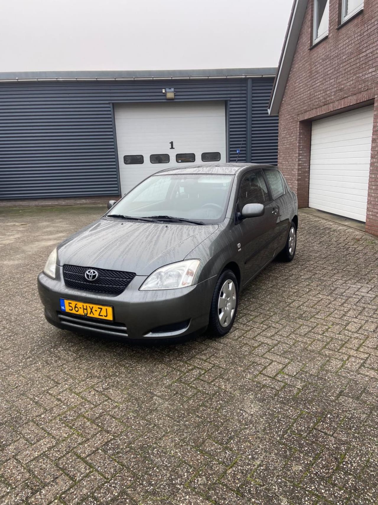 Toyota Corolla - 1.4 VVT-i Linea Terra 1.4 VVT-i Linea Terra - AutoWereld.nl