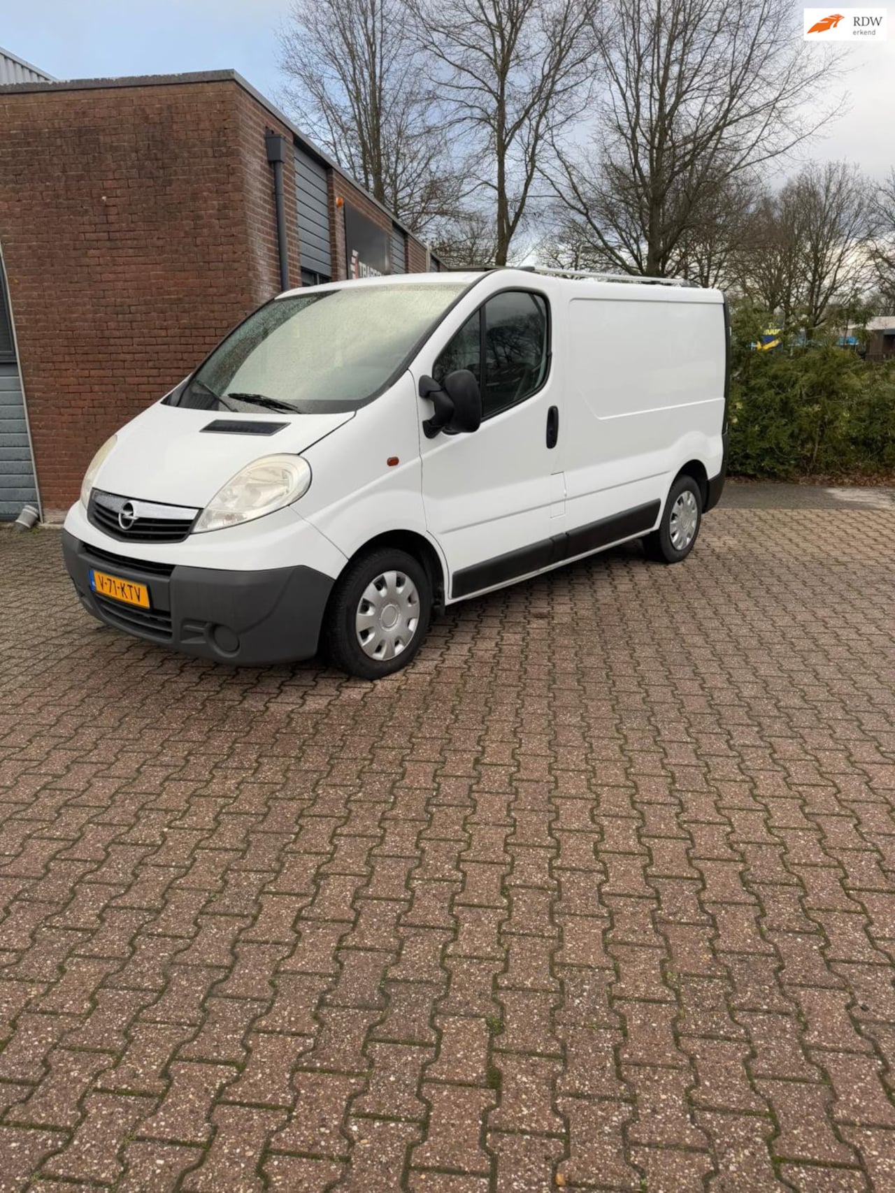 Opel Vivaro - 2.0i L1 H1 2.0i L1H1 - AutoWereld.nl