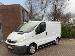 Opel Vivaro - 2.0i L1H1