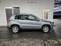 Volkswagen Tiguan - 2.0 TFSI Sport&Style 4Motion