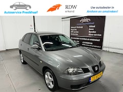 Seat Cordoba - 1.4-16V Trendstyle AIRCO / NAP / TREKHAAK