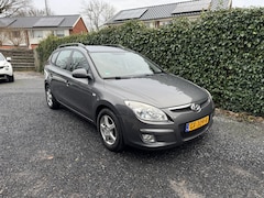 Hyundai i30 CW - 1.6i Active Cool | Airco | Elekt. Ramen | LMV | APK tot 13-06-2025