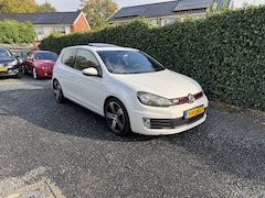 Volkswagen Golf - 2.0 GTI | Schuifdak | Navi | Autom. Airco | Cruise Control | LMV | Privacy Glass | APK tot