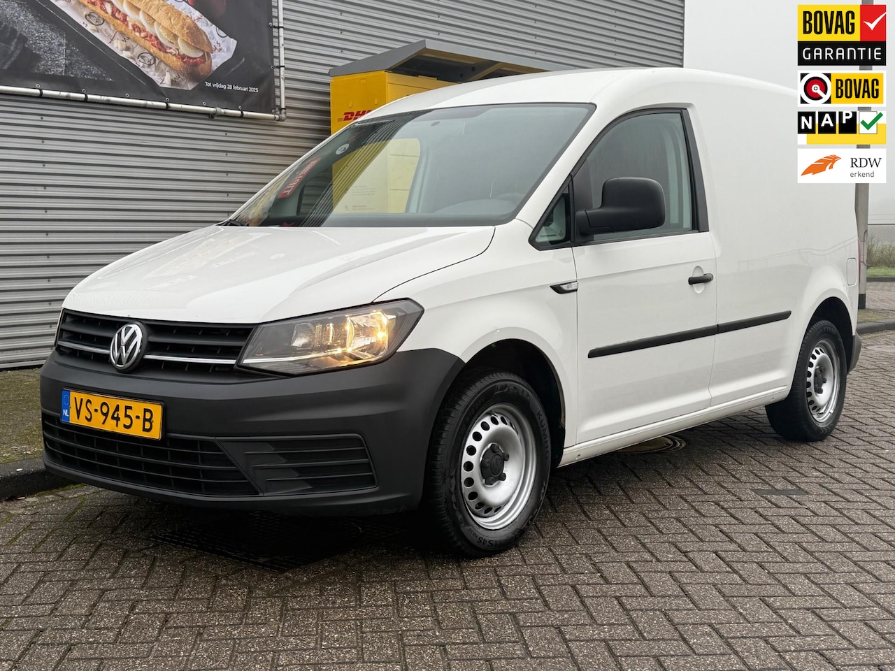 Volkswagen Caddy - 2.0 TDI EURO 6 Airco Navigatie schuifdeur 1e eigenaar - AutoWereld.nl