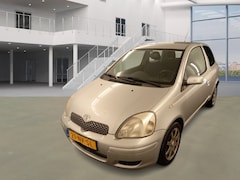 Toyota Yaris - 1.3 VVT-i Sol/AUTOMAAT