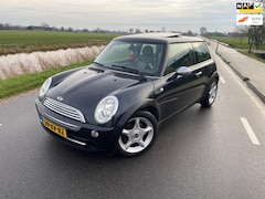 MINI Cooper - 1.6 Chili LEER PANO AUTOMAAT AIRCO