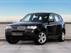 BMW X3 - 3.0si Executive | 76.000KM | 1st Swiss Owner | HiFi Professional | Heated Seats