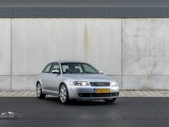 Audi A3 - 1.8 5V T S3 Ambition