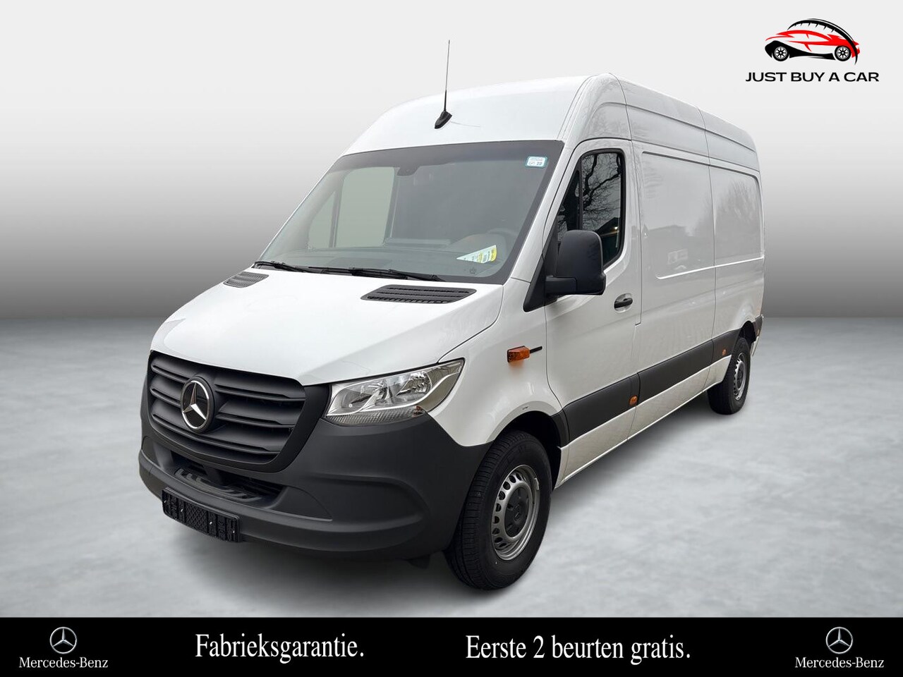 Mercedes-Benz eSprinter - eSprinter L2H2 55 kWh NP € 73.500,- / NIEUW! | Stoelverwarming | Camera | 3P | Bluetooth | - AutoWereld.nl