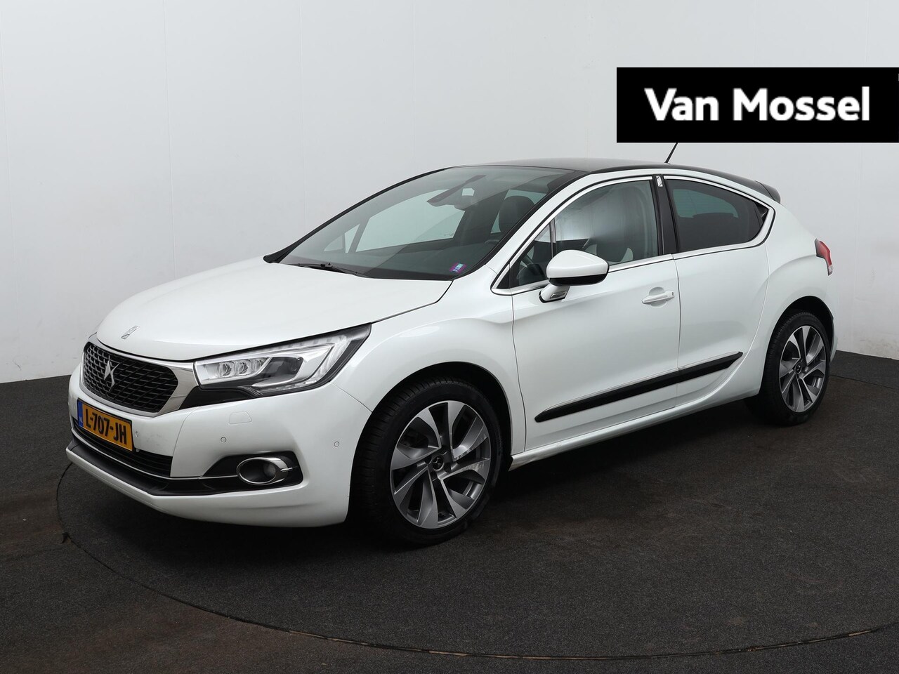 DS 4 - 1.6 THP Performance Line | Automaat | 165PK | LMV | - AutoWereld.nl