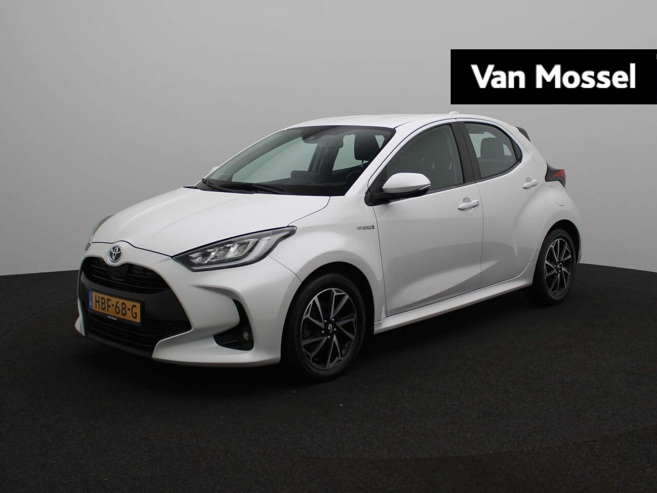 Toyota Yaris - 1.5 Hybrid Dynamic | Apple Carplay & Android Auto | Lichtmetalen Velgen | Navigatie | Park - AutoWereld.nl