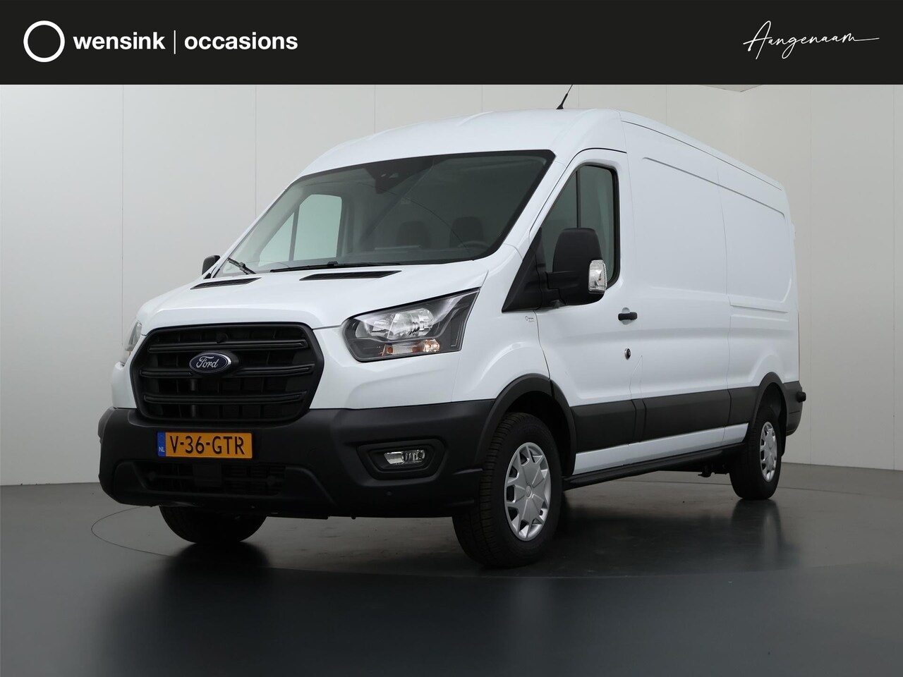 Ford Transit - 350 2.0 TDCI L3H2 Trend Navigatie | Stoelverwarming | Trekhaak 2500 KG AHW | Airco | 3-Zit - AutoWereld.nl