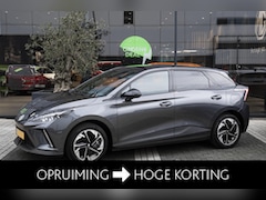 MG 4 - 4 Luxury 64 kWh | Stoelverwarming | Stuurverwarming | 360 Camera | 435 km WLTP | 7 jaar ga