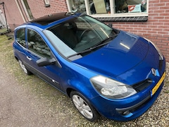 Renault Clio - 1.4-16V Extreme