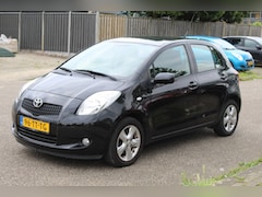 Toyota Yaris - Yaris 1.3 VVTi LUNA