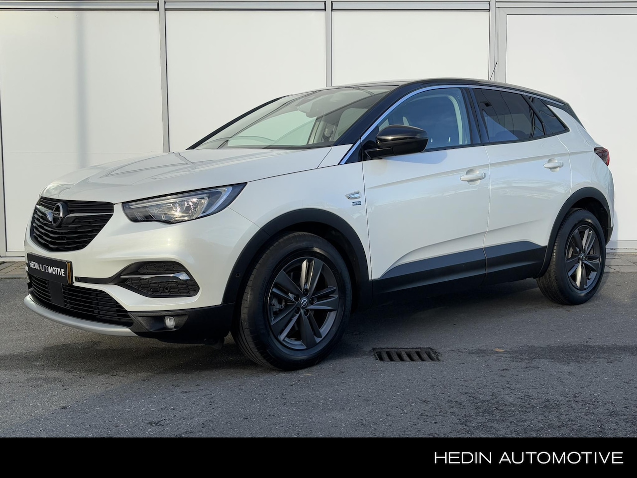 Opel Grandland X - 1.2 130pk Turbo Edition | NAVIGATIE VIA APP | CAMERA | AIRCO | CARPLAY | CRUISE CONTROL | - AutoWereld.nl