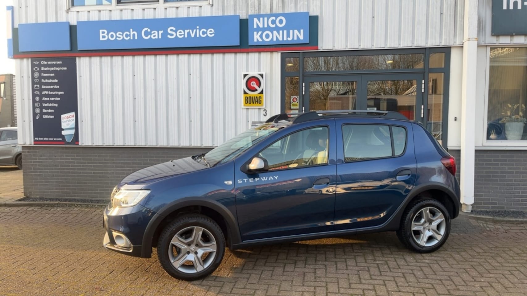 Dacia Sandero Stepway - 0.9 TCe SL AC, cruise, navi, PDC, electr pakket - AutoWereld.nl