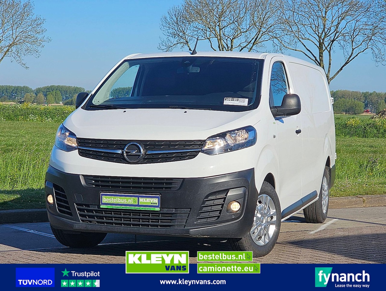 Opel Vivaro - 2.0 L3 XL Airco Navi ! - AutoWereld.nl