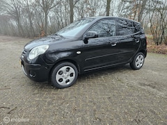 Kia Picanto - 1.1 X-clusive 5 deurs nieuw apk lage km stand