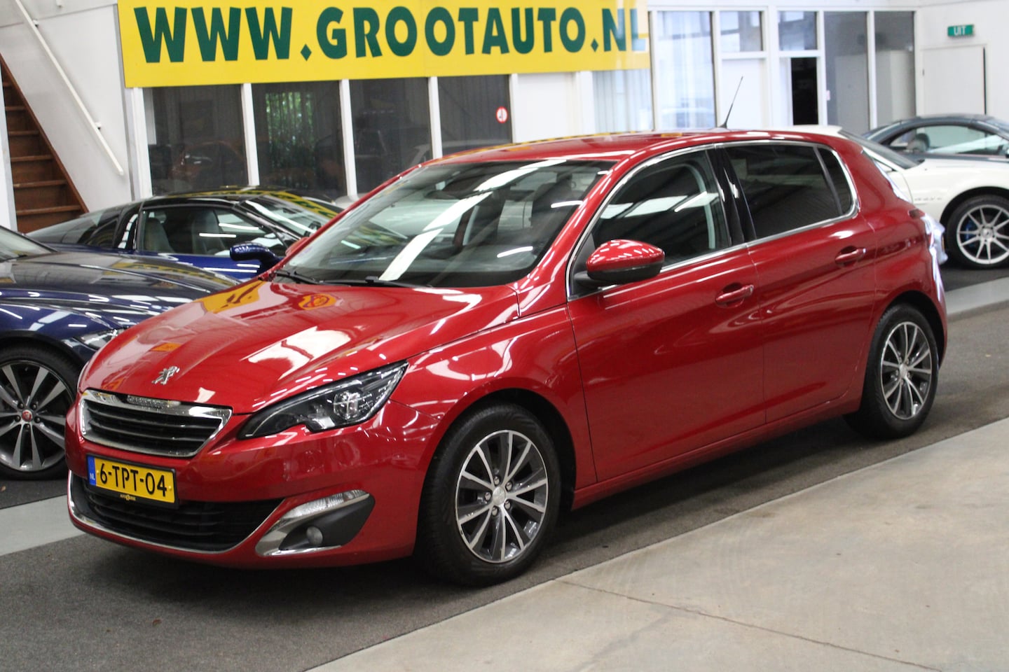 Peugeot 308 - 1.6 THP Allure Airco, Navi, Cruise control, Stuurbekrachtiging - AutoWereld.nl