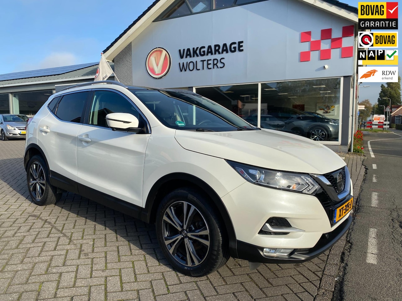 Nissan Qashqai - 1.2 N-Connecta 1.2 N-Connecta - AutoWereld.nl