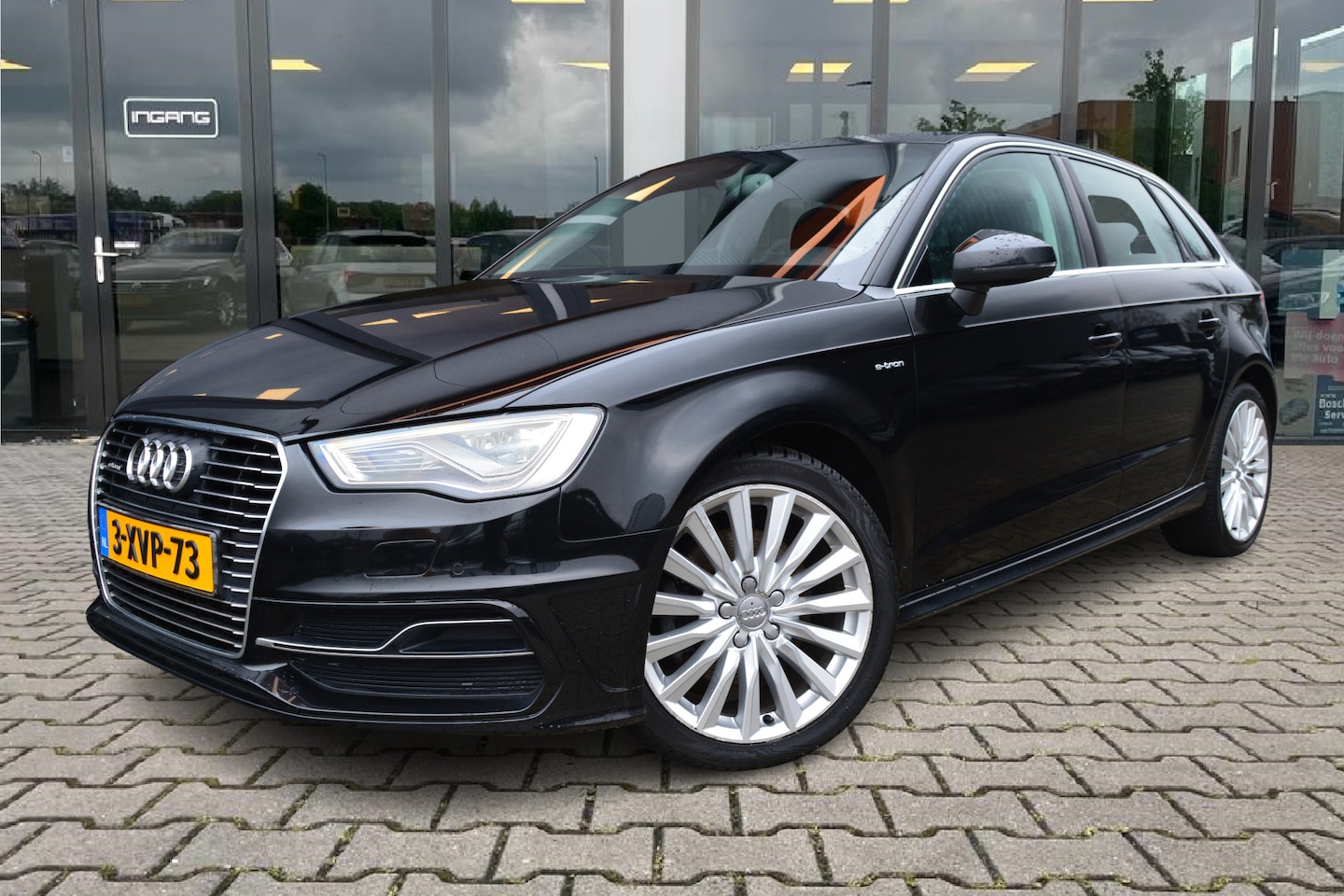 Audi A3 Sportback - 1.4 E-Tron PHEV Pro Line plus | Pano | LED | 18 Inch | - AutoWereld.nl