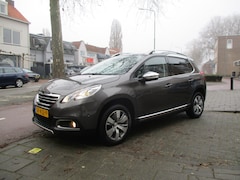 Peugeot 2008 - 1.2 PureTech Allure / AUTOMAAT / GLAZEN-DAK / NL.AUTO / NW-STAAT / 78dkm