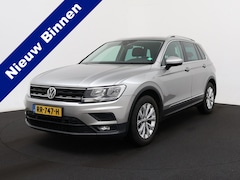 Volkswagen Tiguan - 1.4 TSI Comfortline Business 126pk Bj 2018 Trekhaak, Navi, 18inch, Clima Dealer onderhoude