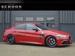 Alfa Romeo Giulia - 2.9 V6 Quadrifoglio | DEALERONDERHOUDEN | CARBON SPORTSTOELEN |