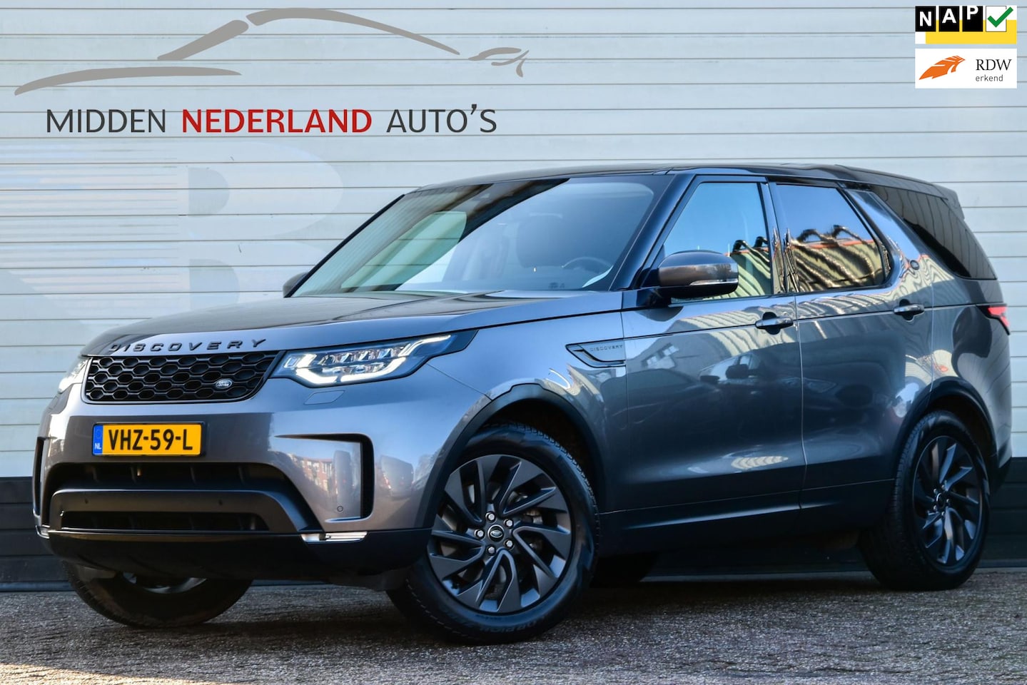 Land Rover Discovery - 3.0 Td6 HSE * GRIJS KENTEKEN * COMMERCIAL * TREKHAAK * CAMERA * - AutoWereld.nl