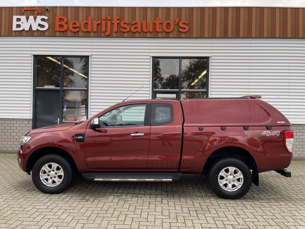 Ford Ranger - 2.2 TDCi XLT Supercab 2 persoons pickup 4x4 / vaste prijs rijklaar € 20.950 ex btw / euro - AutoWereld.nl