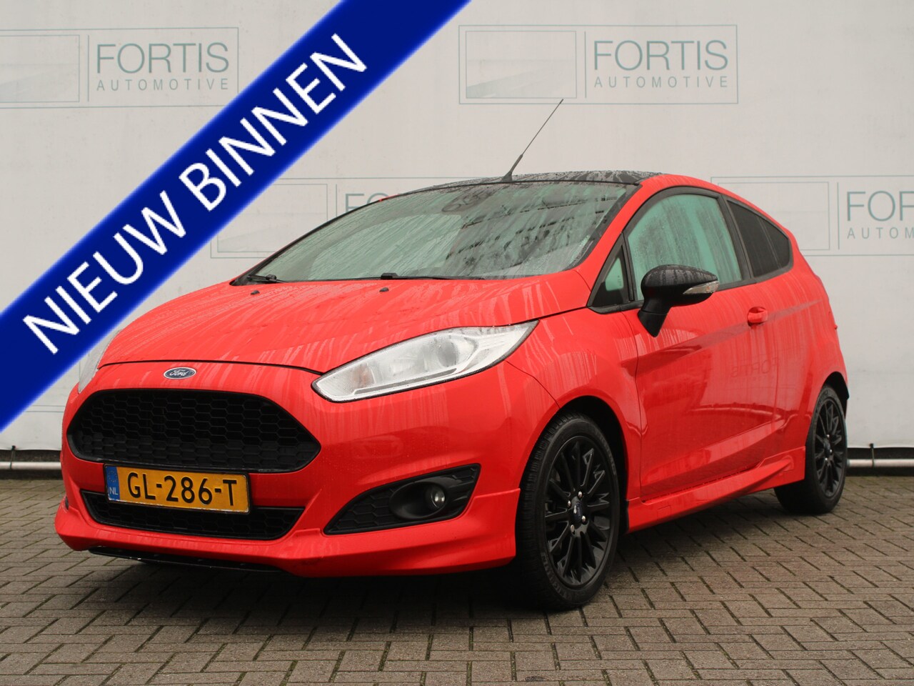 Ford Fiesta - 1.0 EcoBoost Red Edition NL AUTO | PDC | STOERE AUTO ! TOP ONDERHOUDEN - AutoWereld.nl