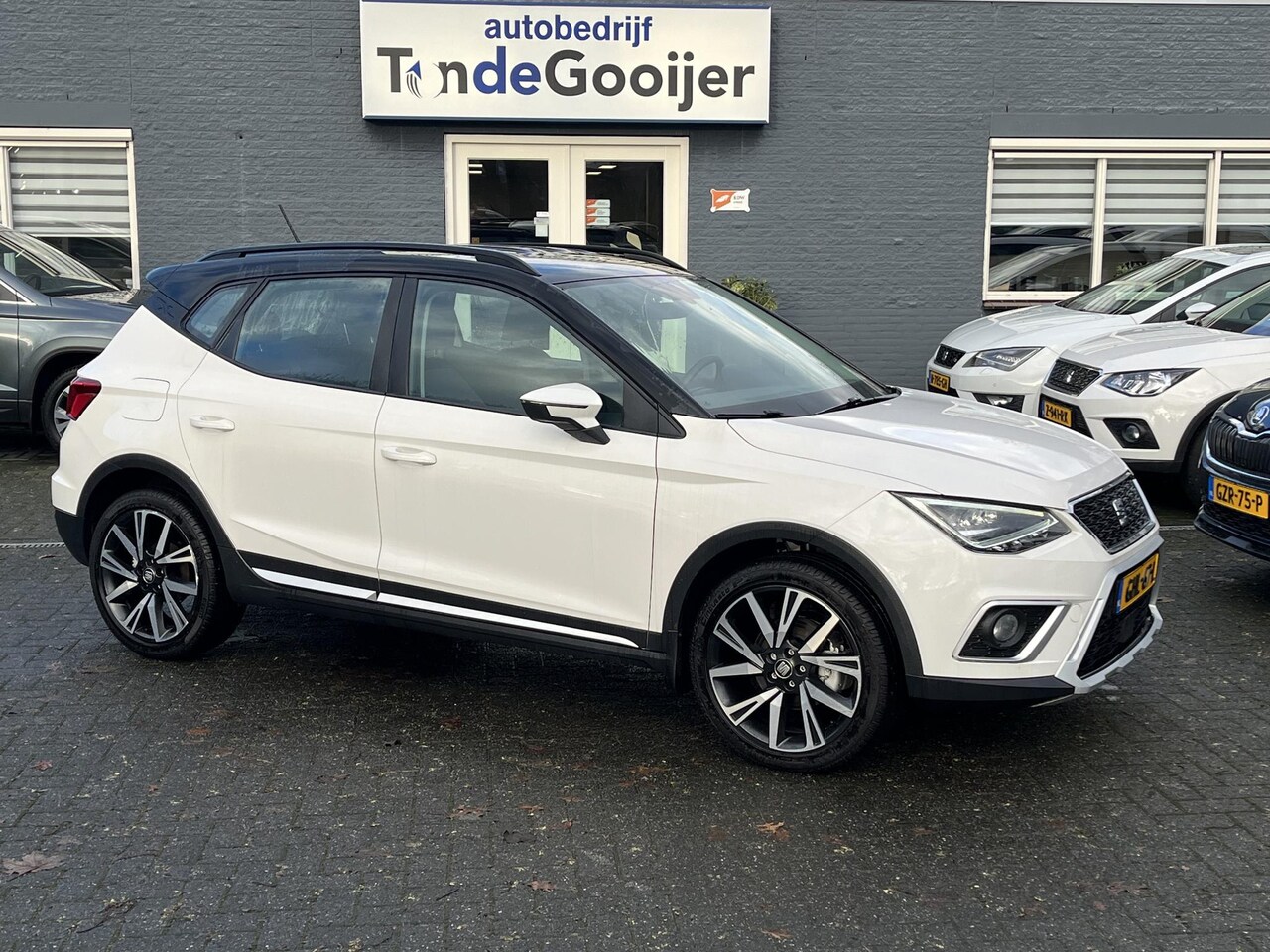 Seat Arona - 1.0 TSi DSG Outdoor | CLIMA | STOELVERW. | 18" | LED | - AutoWereld.nl