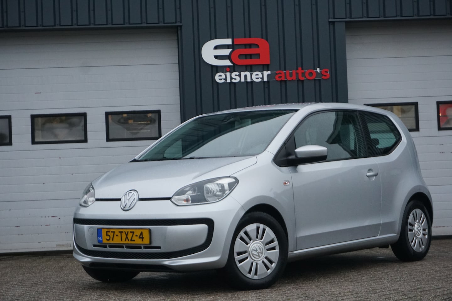 Volkswagen Up! - 1.0 move up! BlueMotion | AIRCO | NAVI | ELEKTR. PAKKET | - AutoWereld.nl