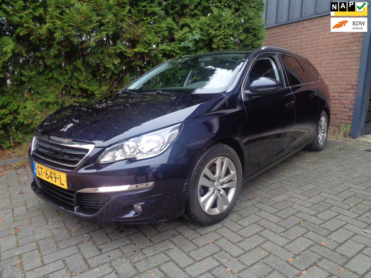 Peugeot 308 SW - 1.6 BlueHDI Blue Lease Executive Pack 1.6 BlueHDI Blue Lease Executive Pack,Navi,Camera,Pano,PDC, - AutoWereld.nl