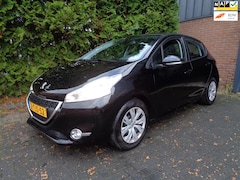 Peugeot 208 - 1.2 VTi Envy, Navi, Clima, PDC, Cruise control